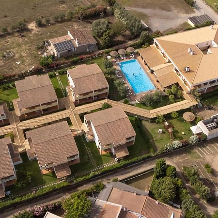 Ih Hotels Le Zagare Resort Villasimius Esterno foto