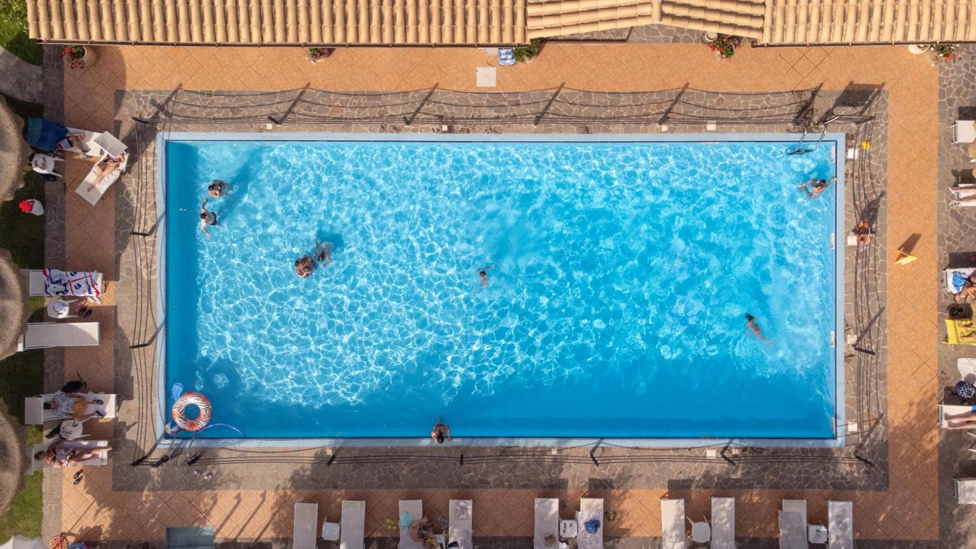 Ih Hotels Le Zagare Resort Villasimius Esterno foto