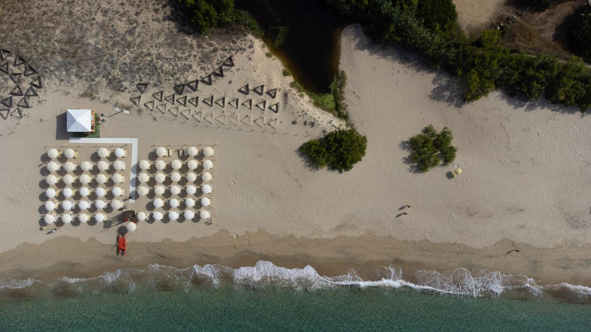Ih Hotels Le Zagare Resort Villasimius Esterno foto
