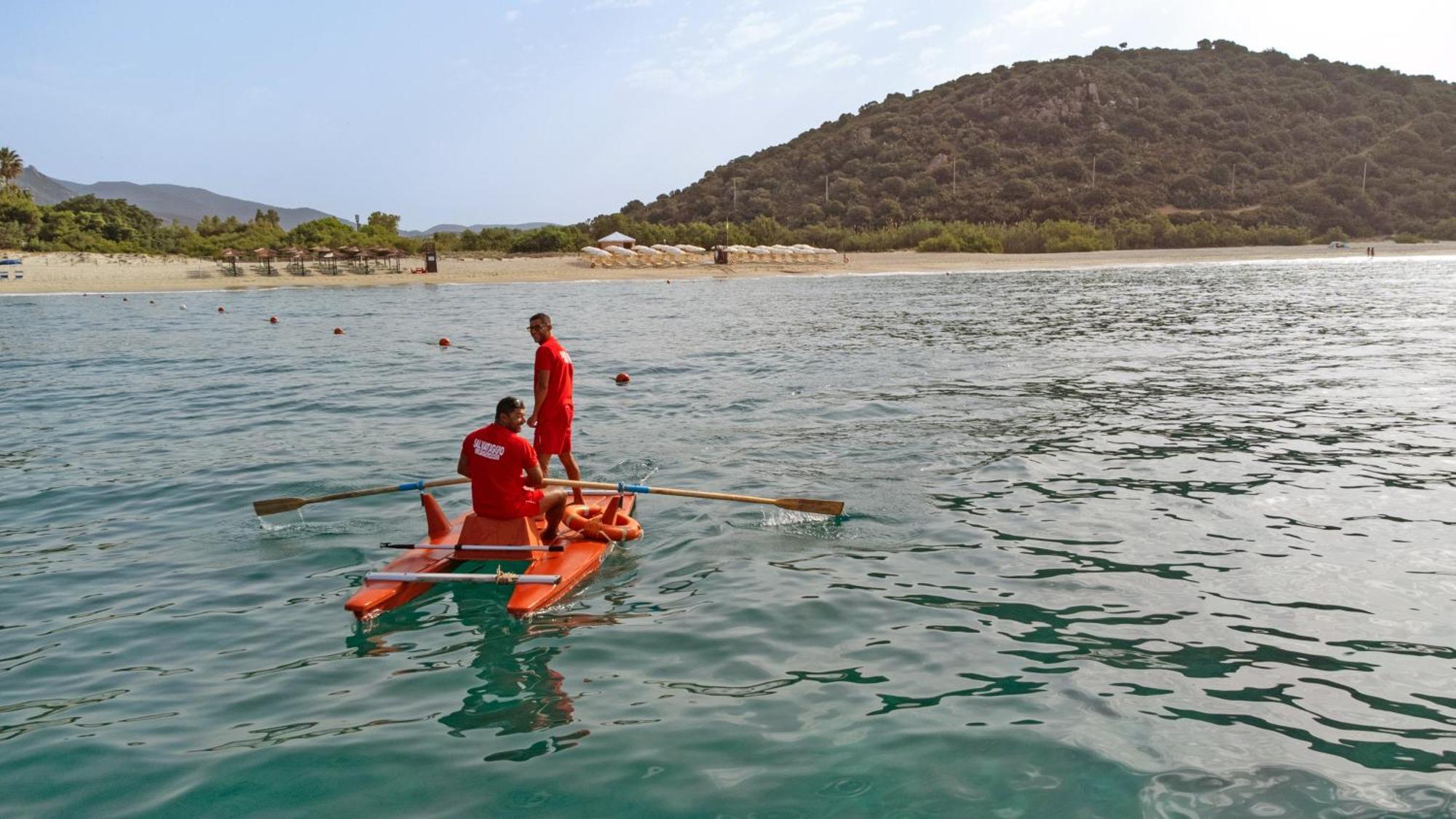 Ih Hotels Le Zagare Resort Villasimius Esterno foto